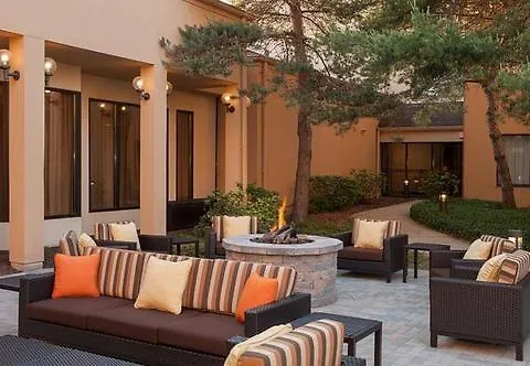 Courtyard Chicago Glenview/northbrook Hotel