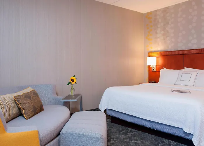 Hotel Courtyard Chicago Glenview/northbrook 3*