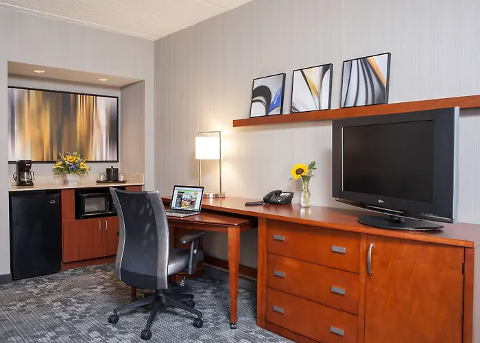 Courtyard Chicago Glenview/northbrook 3* Glenview