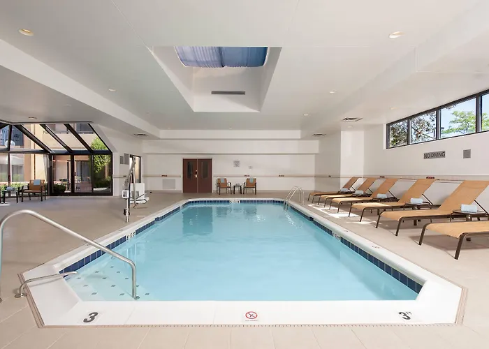 Courtyard Chicago Glenview/northbrook Hotel