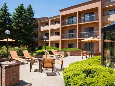 Courtyard Chicago Glenview/northbrook Hotel 3*
