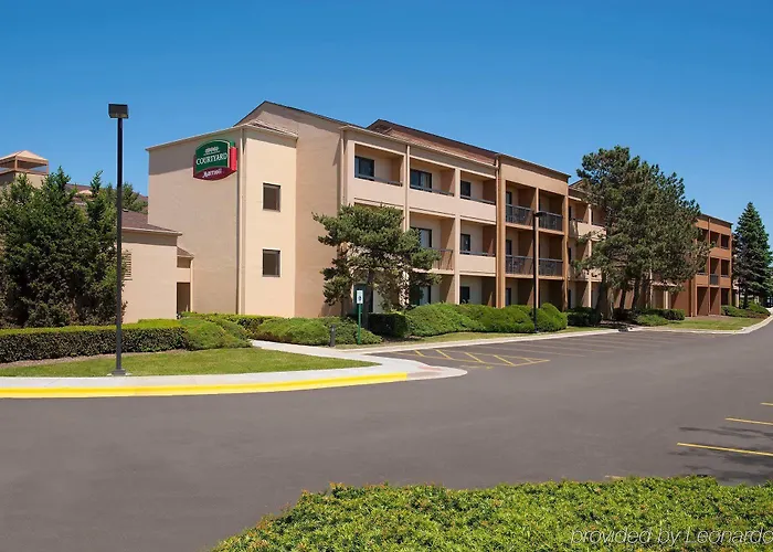 Hotel Courtyard Chicago Glenview/northbrook 3*